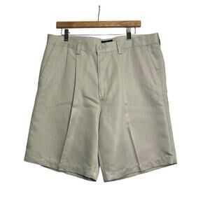 Dockers Casual Shorts Golf Men Size 36 Tan Pleated Front 4 Pocket Preppy Classic
